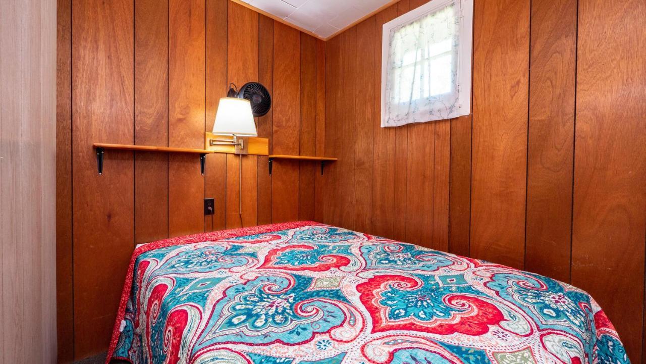 Bel Air Cottages And Motel Sauble Beach Extérieur photo