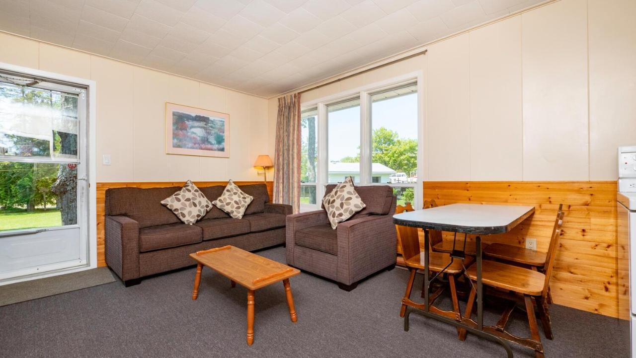 Bel Air Cottages And Motel Sauble Beach Extérieur photo