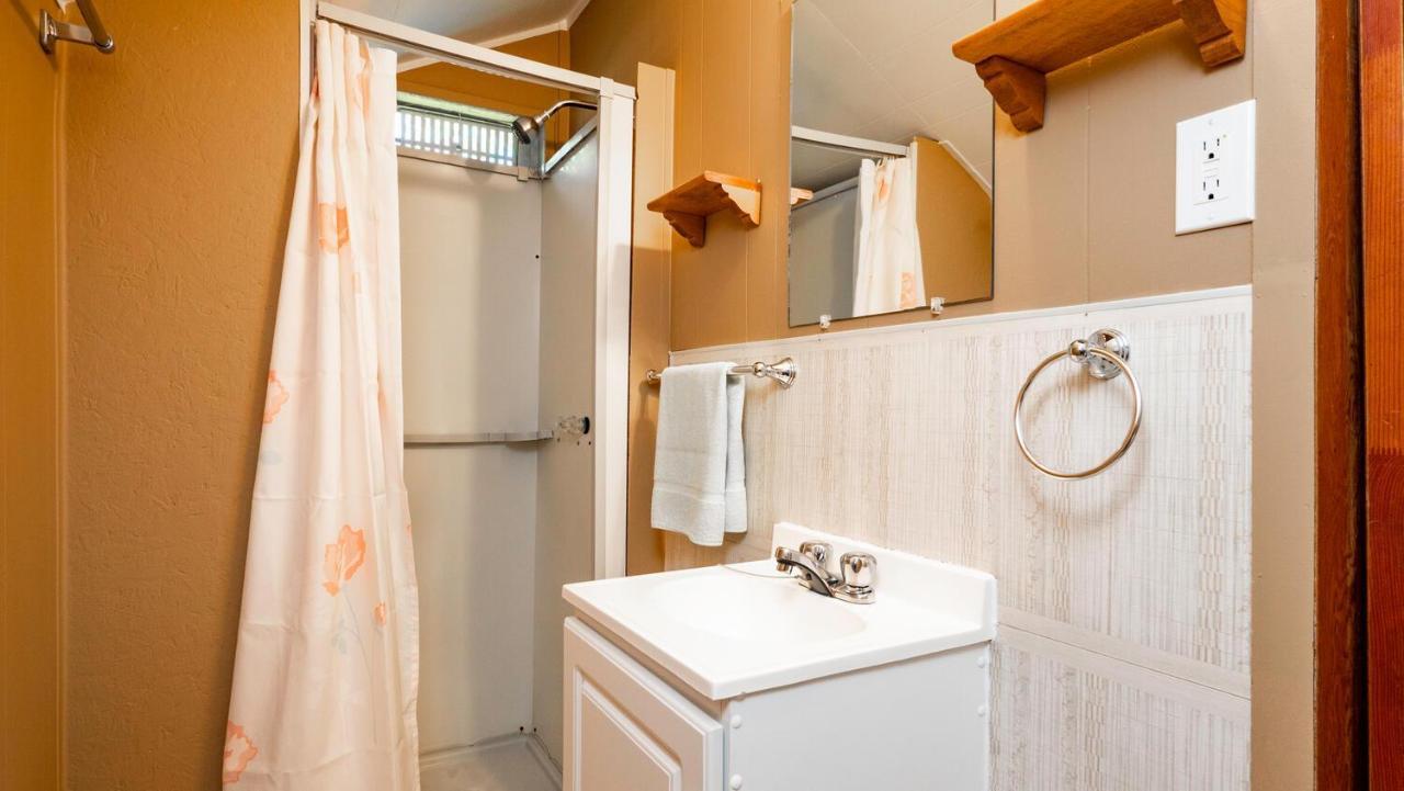 Bel Air Cottages And Motel Sauble Beach Extérieur photo