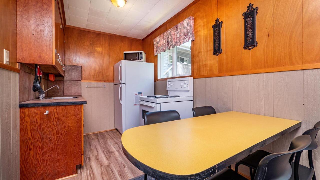 Bel Air Cottages And Motel Sauble Beach Extérieur photo